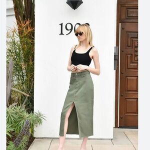 MODERN AMERICAN Maxine Skirt in Sage Size 26 New With Tags
